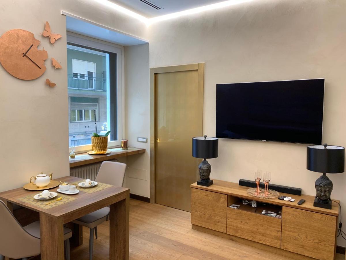 Civico Cinque Home Luxury Apartment Salerno Bagian luar foto