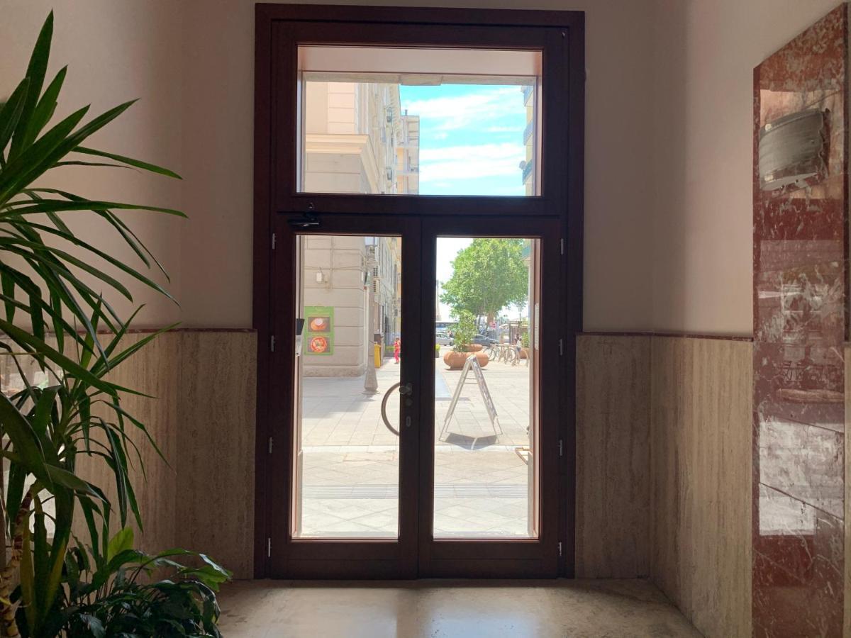 Civico Cinque Home Luxury Apartment Salerno Bagian luar foto