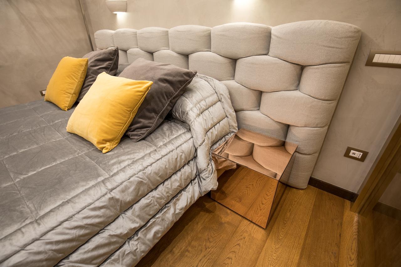 Civico Cinque Home Luxury Apartment Salerno Bagian luar foto