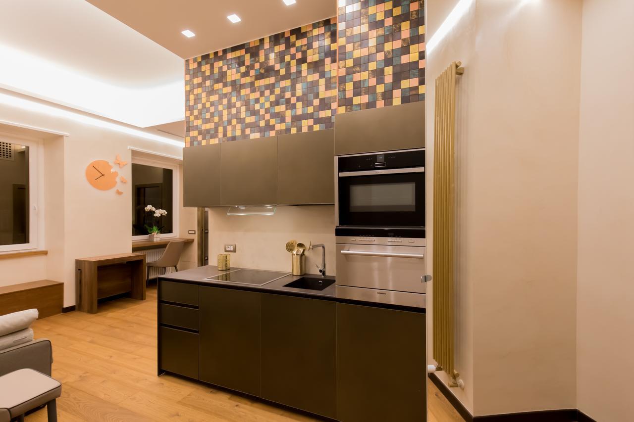 Civico Cinque Home Luxury Apartment Salerno Bagian luar foto